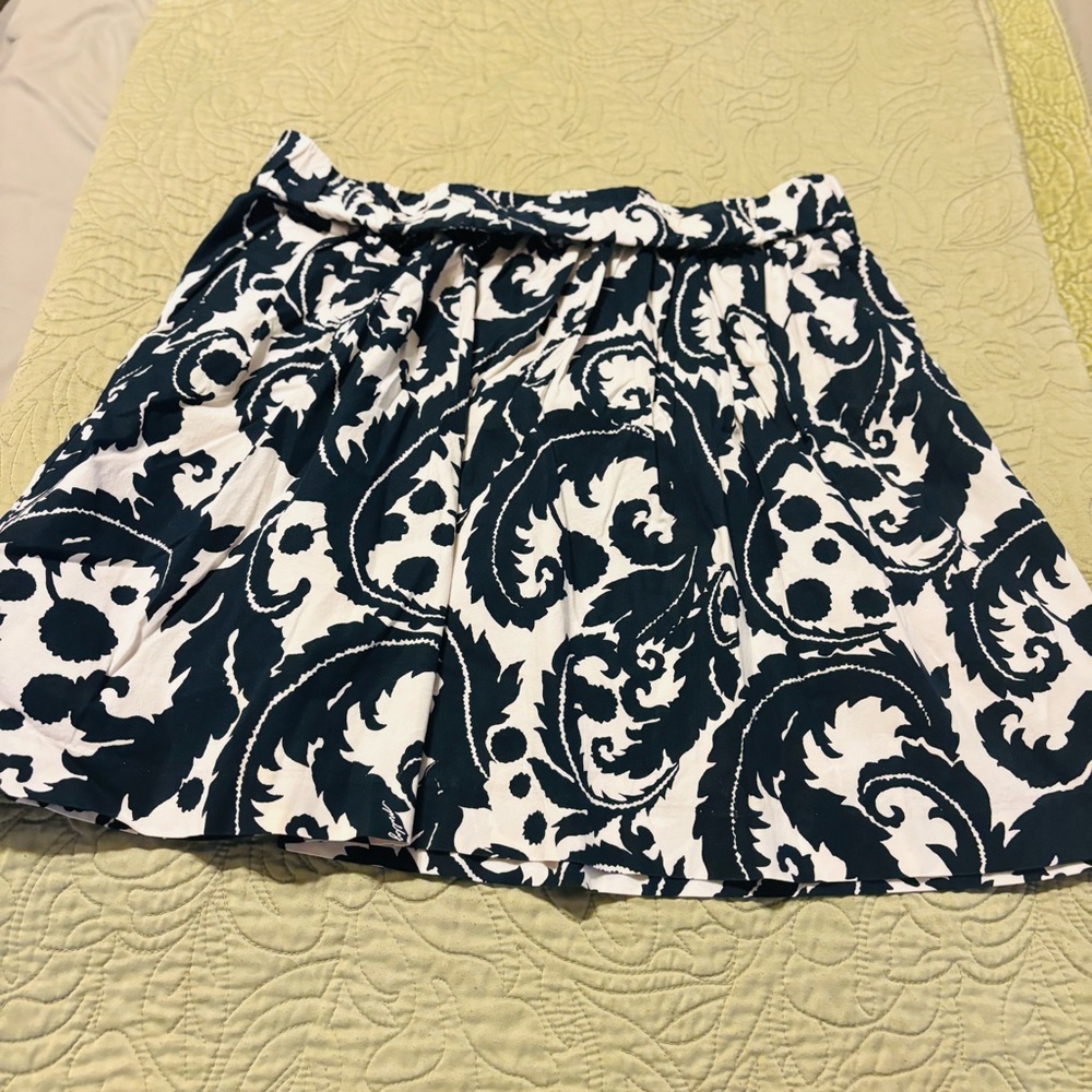 Banana Republic Black and White Smocked Skater Skirt
